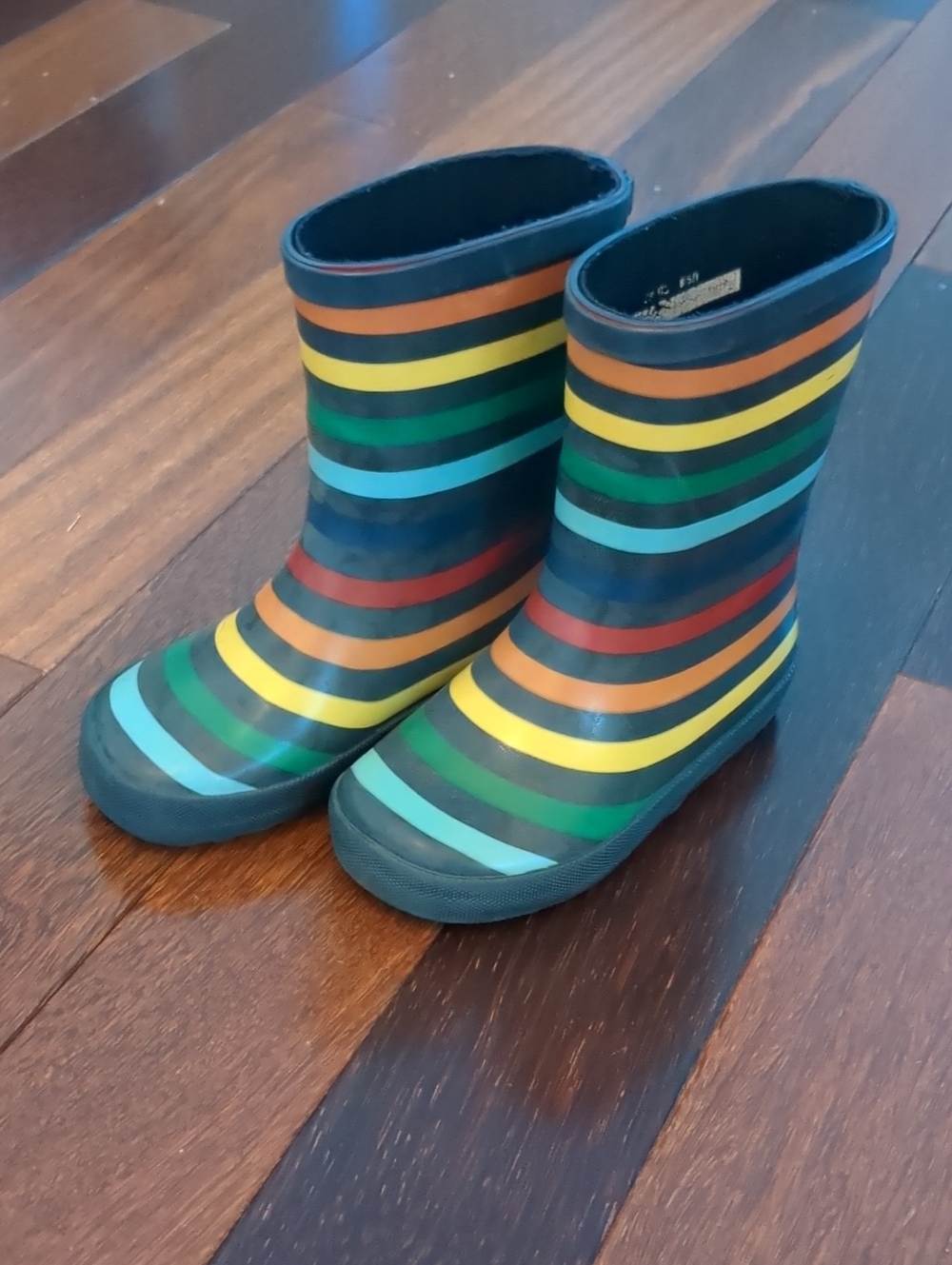 Toddler Size 8 Primary Rainbow Rain Boots